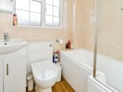 3 bedroom link detached house for sale in Balmoral...
