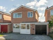 3 Bedroom Link Detached House For Sale In East Leake