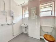 3 bedroom link detached house for sale in Harestock, SO22