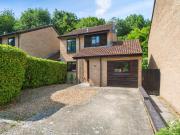 3 bedroom link detached house for sale in Harrow Down,...