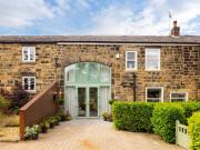3 bedroom link detached house for sale in Highthorne...