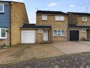 3 Bedroom Link Detached House For Sale In Laindon West,...