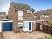 3 Bedroom Link Detached House For Sale In Larkfield