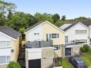 3 Bedroom Link Detached House For Sale In Torquay