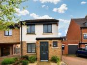 3 Bedroom Link Detached House For Sale In Upton