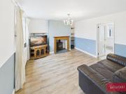 3 bedroom link detached house to rent