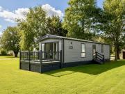 3 bedroom lodge for sale