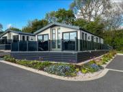 3 bedroom lodge for sale