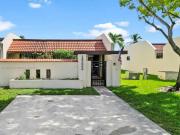 3 bedroom luxury Townhouse for sale in Hialeah, Florida