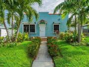 3 bedroom luxury Villa for sale in Lake Worth, Florida