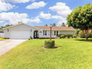 3 bedroom luxury Villa for sale in Lake Worth, Florida