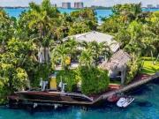 3 bedroom luxury Villa for sale in Miami Beach, Florida