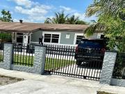 3 bedroom luxury Villa for sale in Miami Gardens, Florida