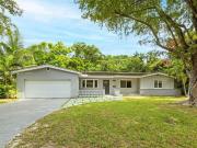 3 bedroom luxury Villa for sale in South Miami, Florida