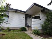 3 Bedroom Main Floor of House 2 Haultain Place SW Calgary