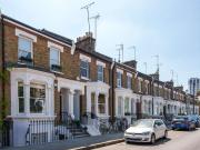 3 Bedroom Maisonette Flat