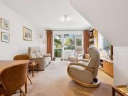 3 Bedroom Maisonette Flat