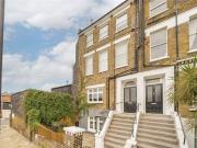 3 Bedroom Maisonette Flat