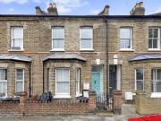 3 Bedroom Maisonette Flat