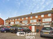 3 Bedroom Maisonette Flat