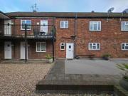 3 bedroom maisonette for rent in a Stratford Road,...