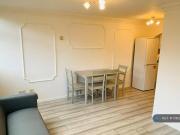 3 Bedroom Maisonette For Rent In London
