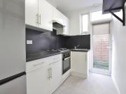 3 bedroom maisonette for rent in St. Johns Road,...