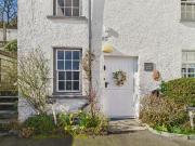 3 bedroom maisonette for sale