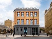 3 bedroom maisonette for sale