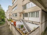 3 bedroom maisonette for sale