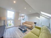 3 bedroom maisonette for sale