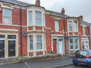 3 bedroom maisonette for sale