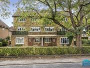 3 bedroom maisonette for sale