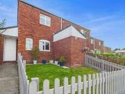 3 bedroom maisonette for sale