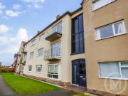 3 bedroom maisonette for sale