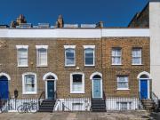 3 bedroom maisonette for sale