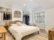 3 bedroom maisonette for sale