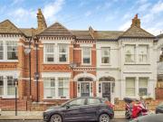 3 bedroom maisonette for sale