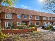 1 bedroom maisonette for sale