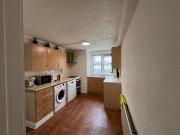 3 bedroom maisonette for sale