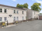 3 bedroom maisonette for sale