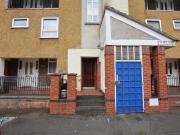 3 bedroom maisonette for sale