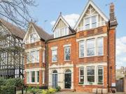 3 Bedroom Maisonette For Sale In Bedford, Bedfordshire