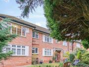 3 Bedroom Maisonette For Sale In Harrogate