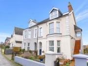 3 Bedroom Maisonette For Sale In Hythe
