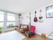 3 Bedroom Maisonette For Sale In London