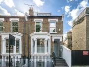 3 Bedroom Maisonette For Sale In London