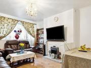 3 Bedroom Maisonette For Sale In London