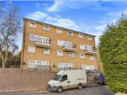 3 Bedroom Maisonette For Sale In Uppingham