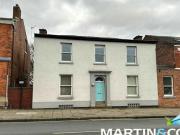 3 Bedroom Maisonette For Sale In Wakefield, West Yorkshire